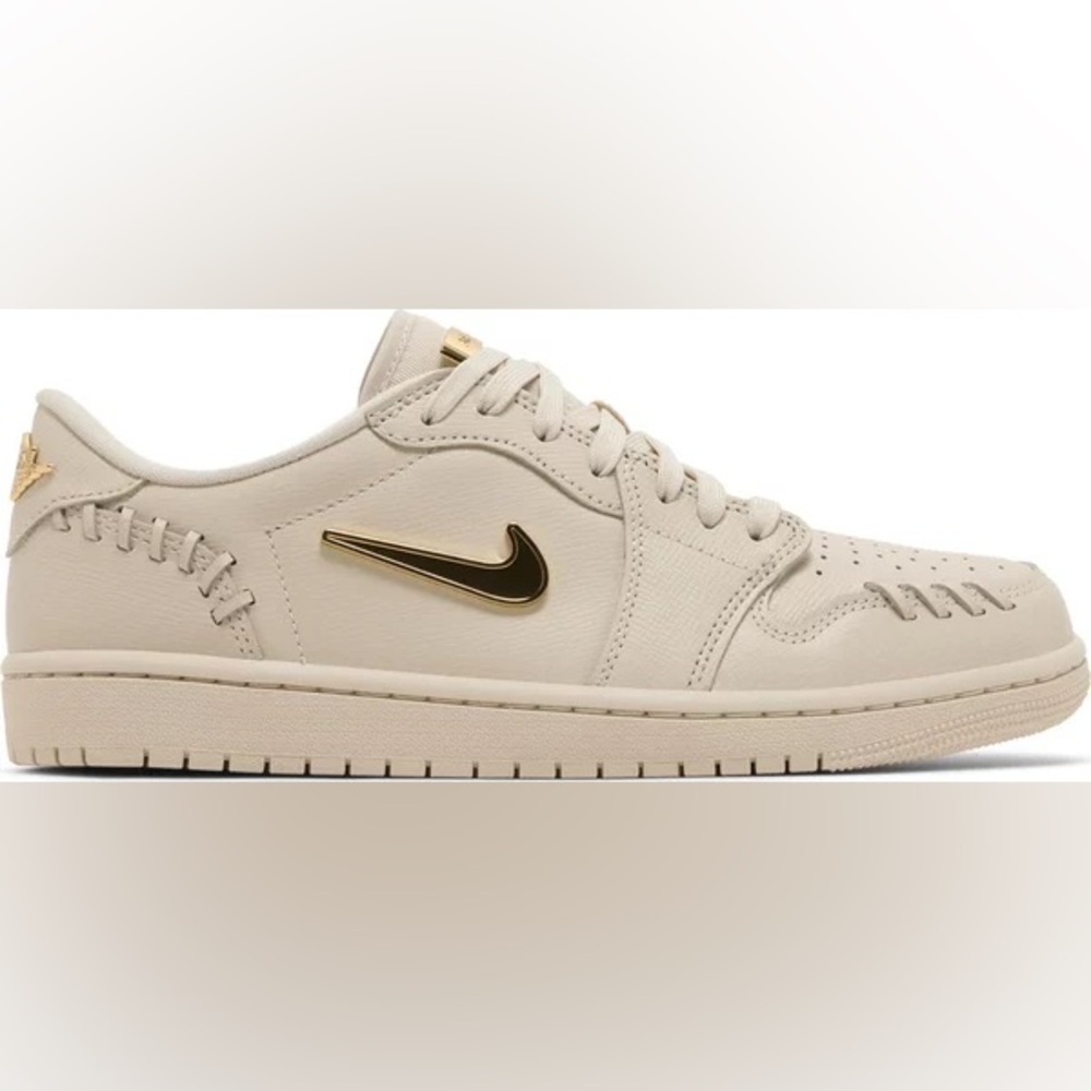 Brand New Women’s Jordan 1